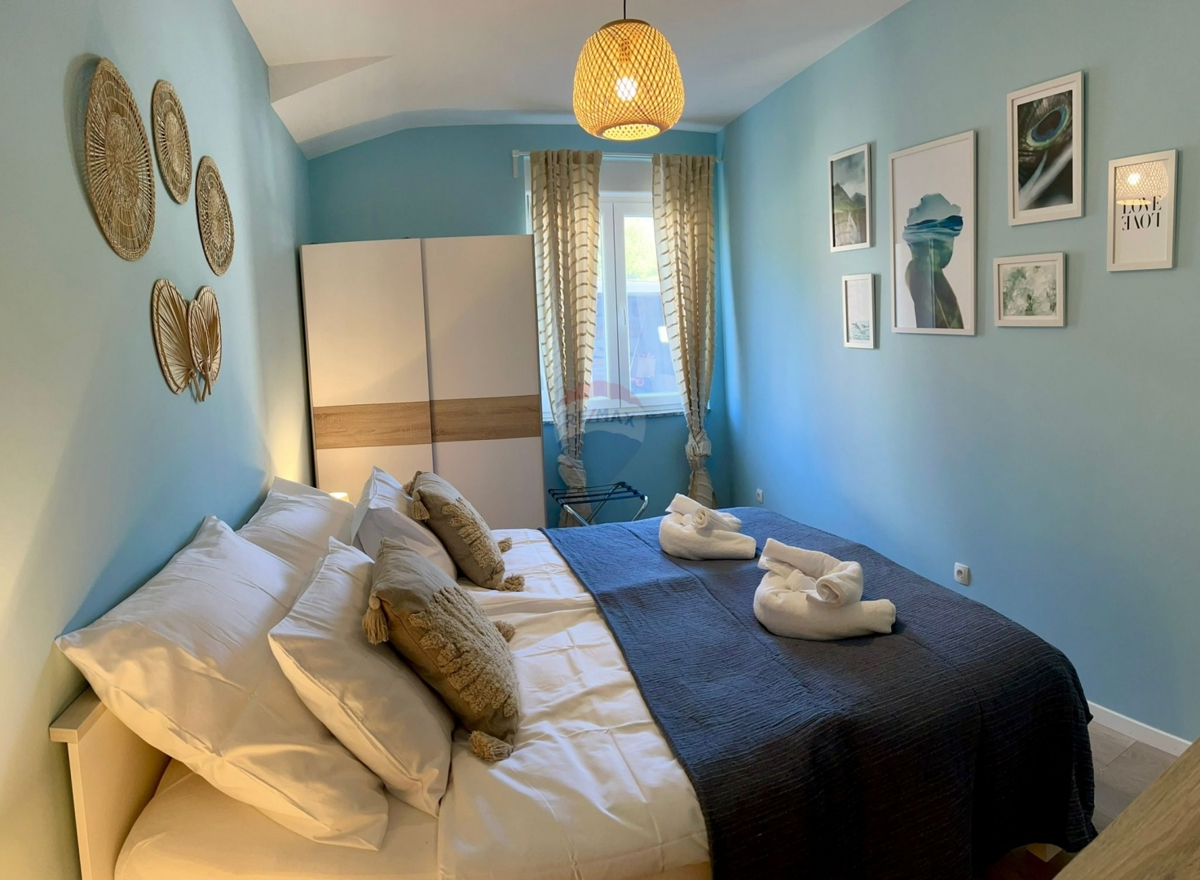 Hiša Tribunj, 438m2