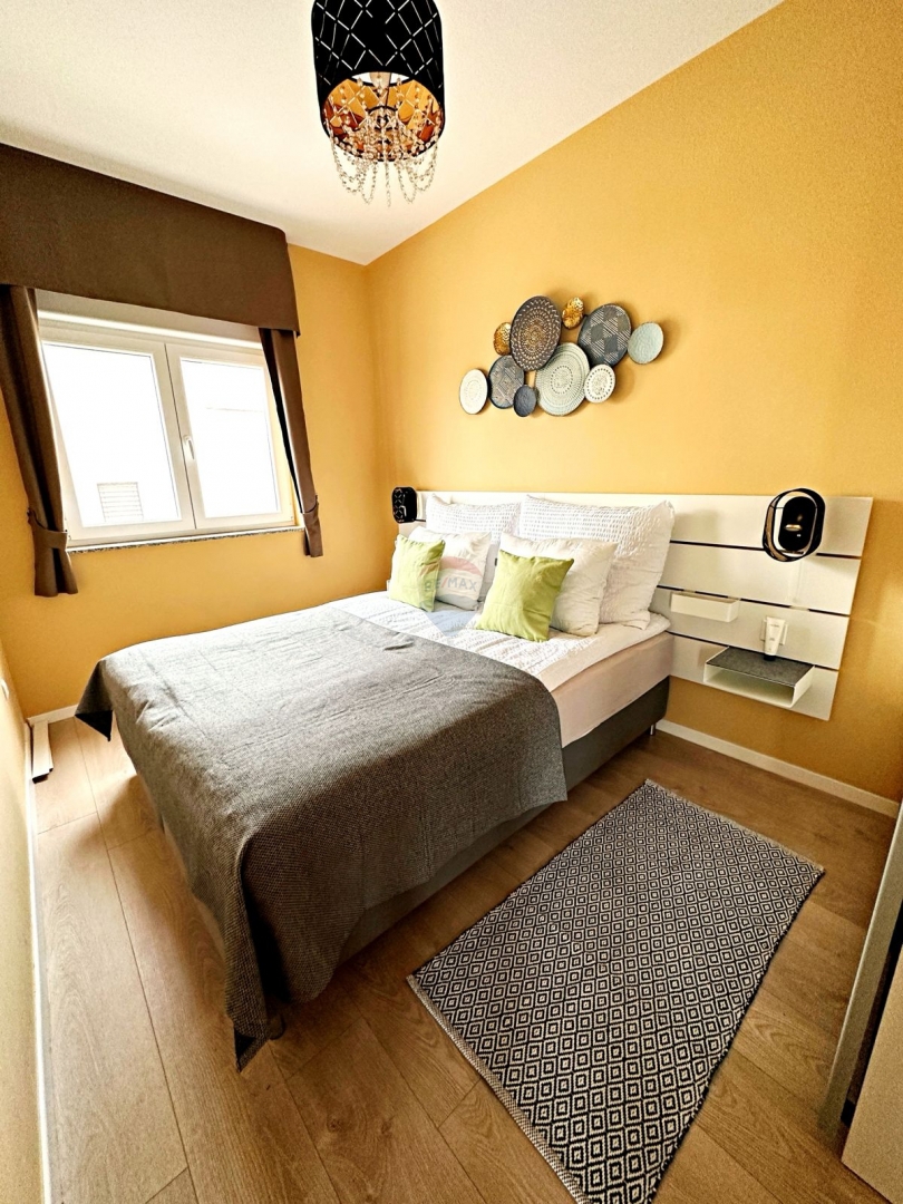 Hiša Tribunj, 438m2