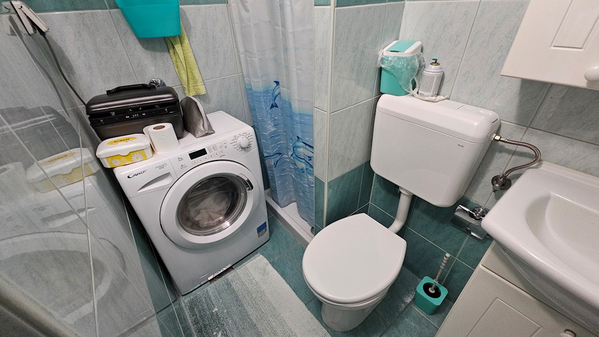 Nepremičnine Istra, prodajam stanovanje, Novigrad