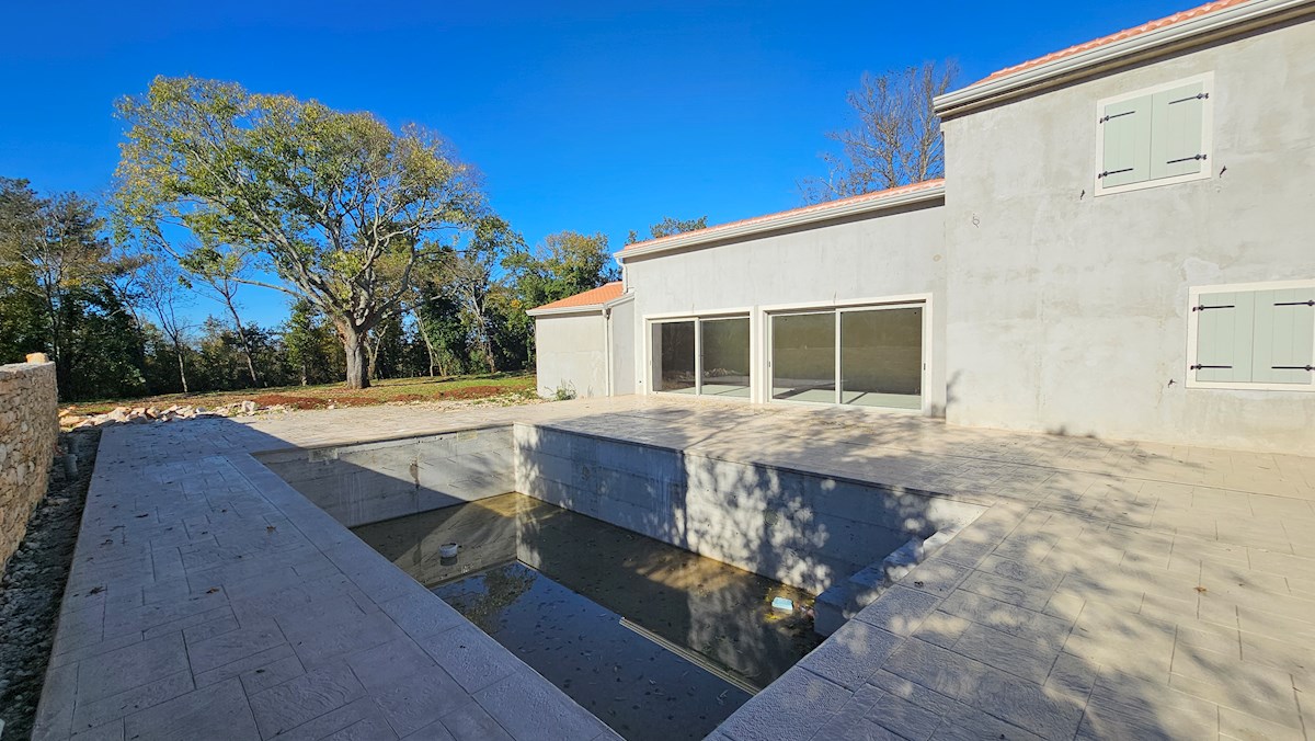 Nepremičnine Istra, prodam hišo z bazenom, okolica Buja