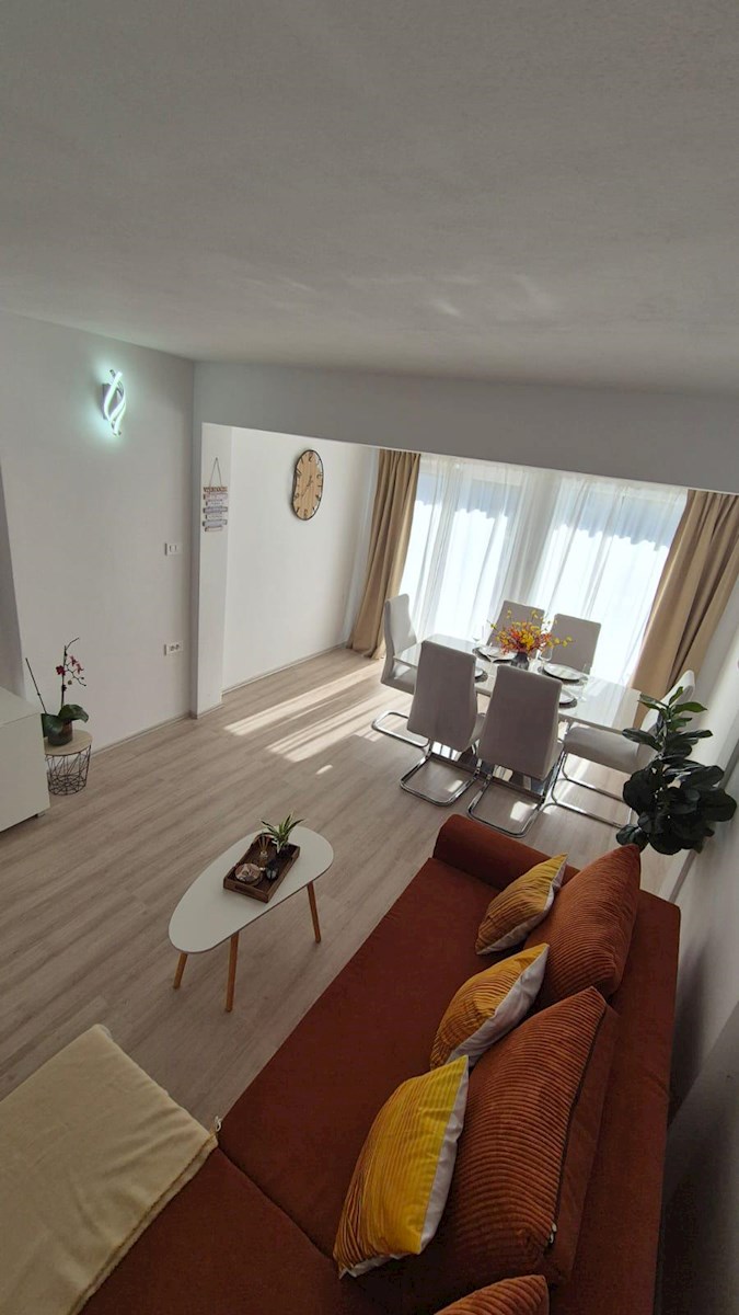 Nepremičnine Istra, prodajam stanovanje, Novigrad, Mareda