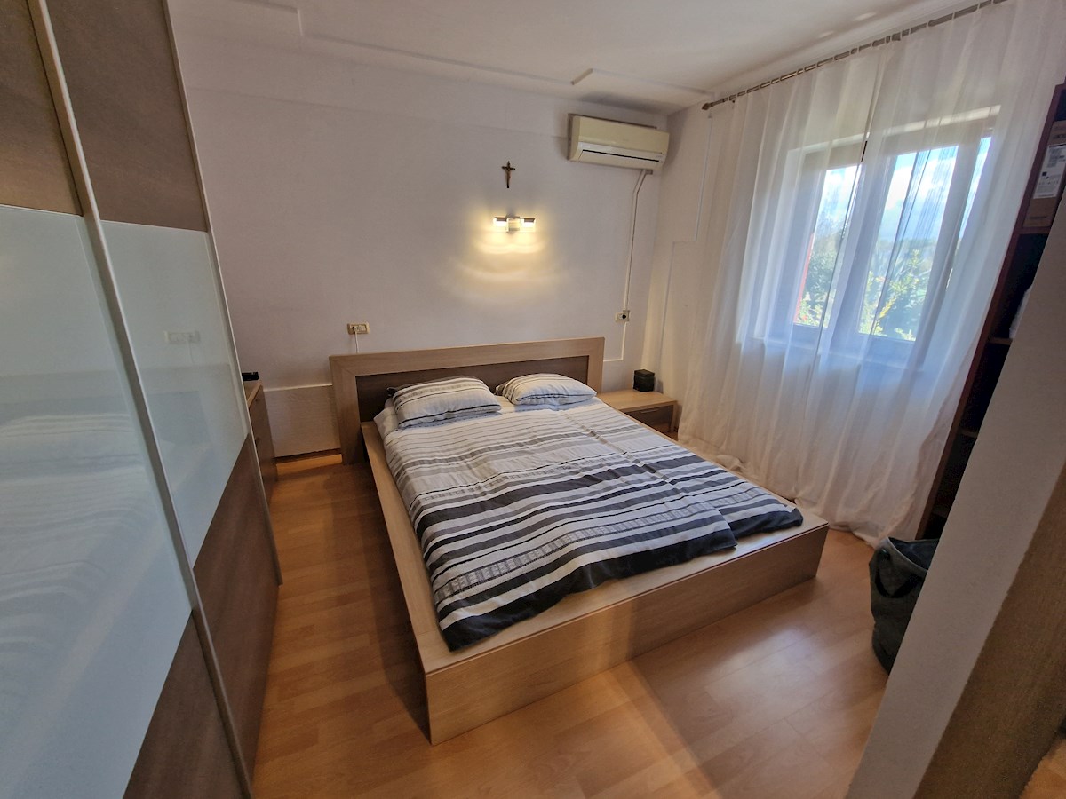 Nepremičnine Istra, prodajam stanovanje, Novigrad