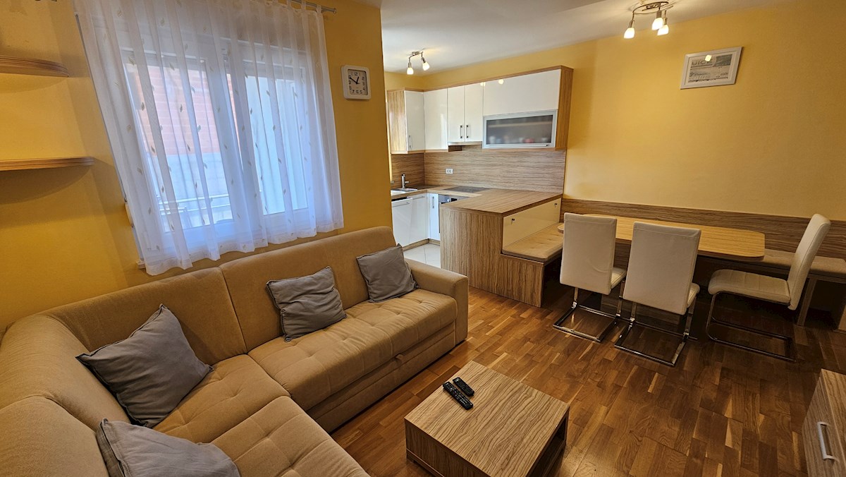 Nepremičnine Istra, prodajam stanovanje, Novigrad