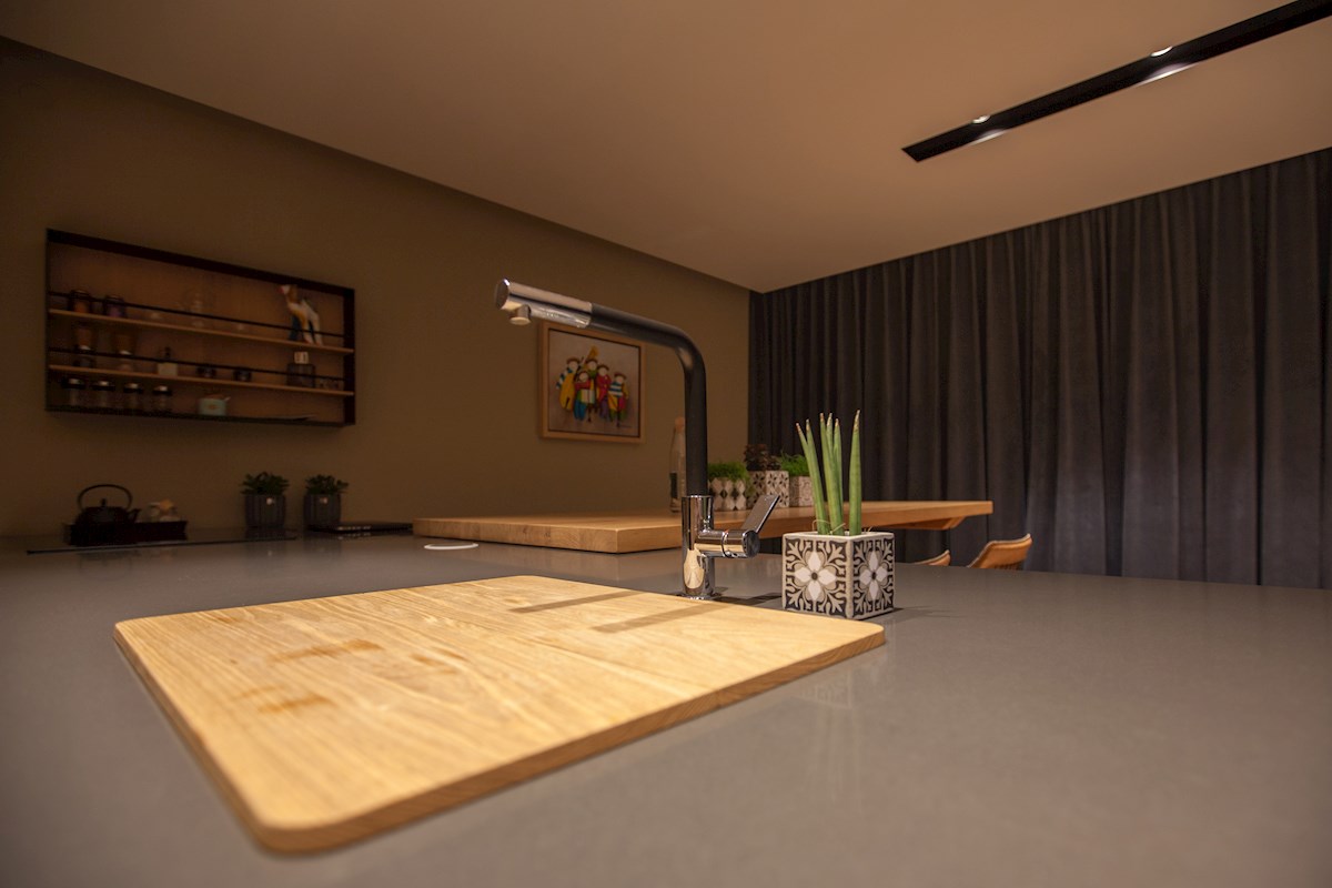 Sodoben penthouse s pogledom na morje