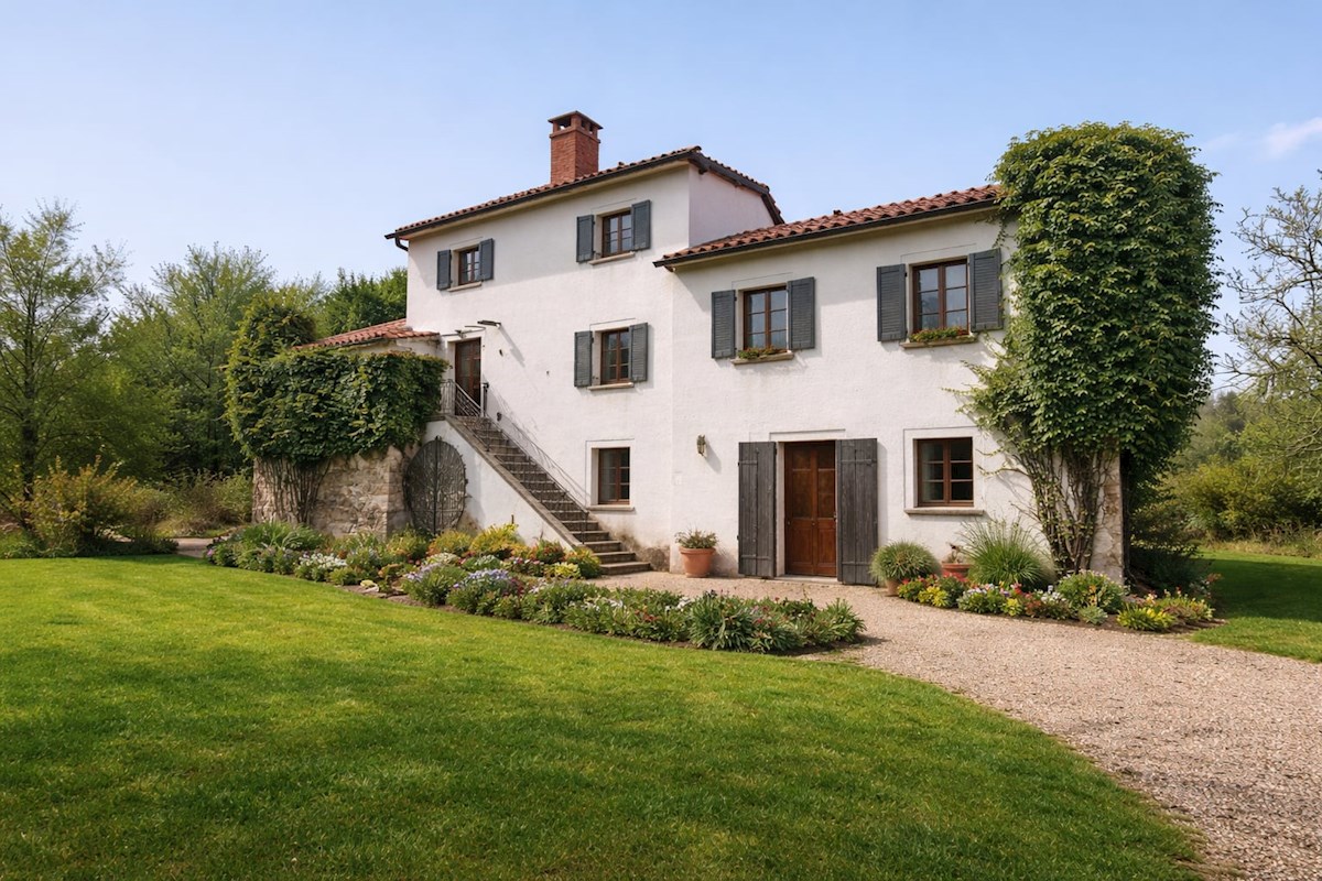 Ekskluzivna Kamnita Hiša pri Oprtlju - PRILOŽNOST!