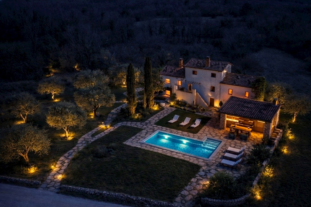 Luksuzna istrska vila »na ključ« z velikim zemljiščem