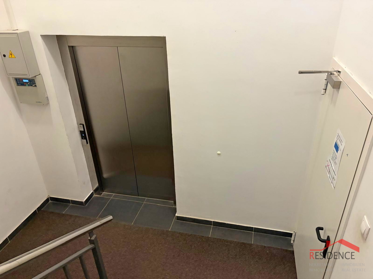 Pula, Nova Veruda, 2 sobno stanovanje, parking