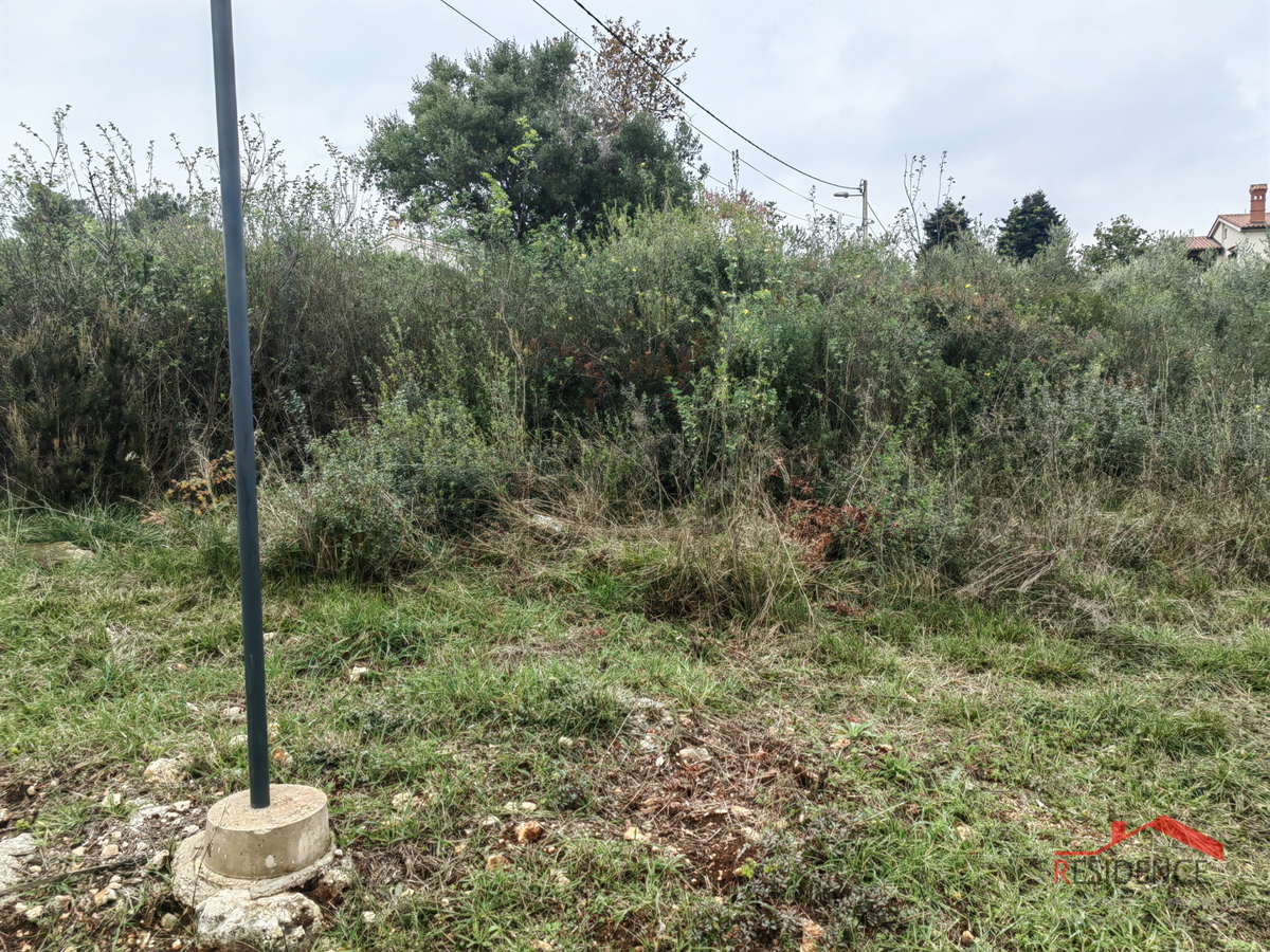 Pula, Monte Šerpo, gradbeno zemljišče za hišo