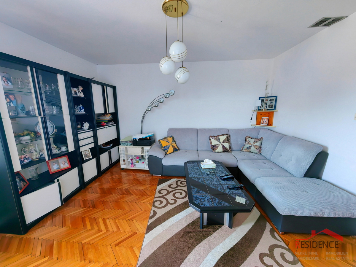 EKSKLUZIVNA PRODAJA HIŠE V BANJOLAH, POGLED NA MORJE