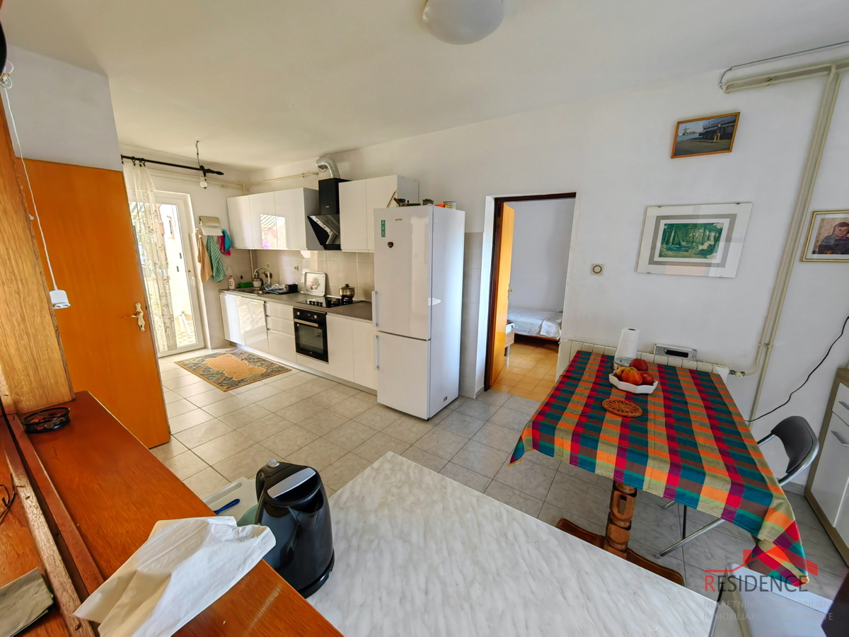 EKSKLUZIVNA PRODAJA HIŠE V BANJOLAH, POGLED NA MORJE