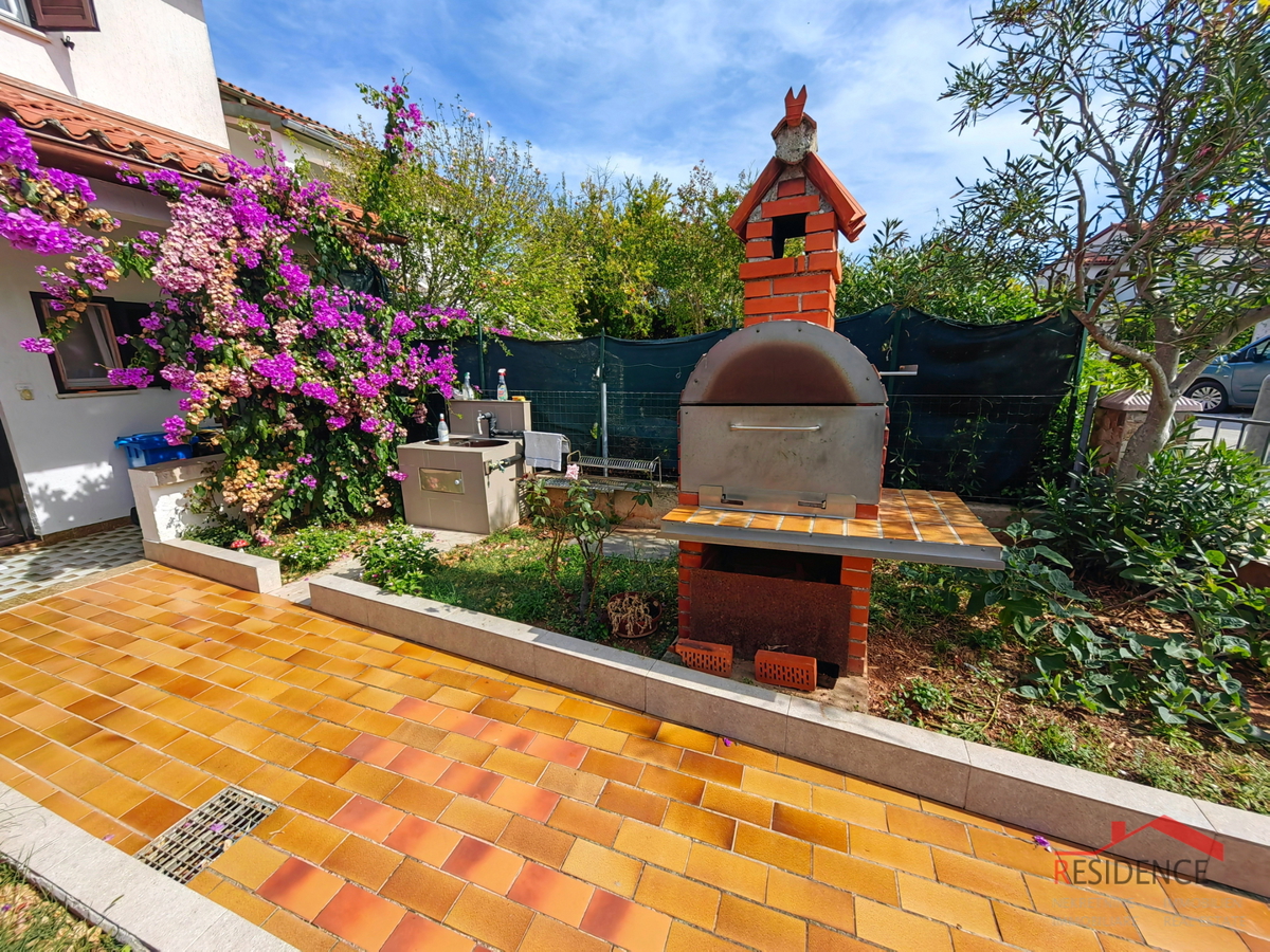 EKSKLUZIVNA PRODAJA HIŠE V BANJOLAH, POGLED NA MORJE