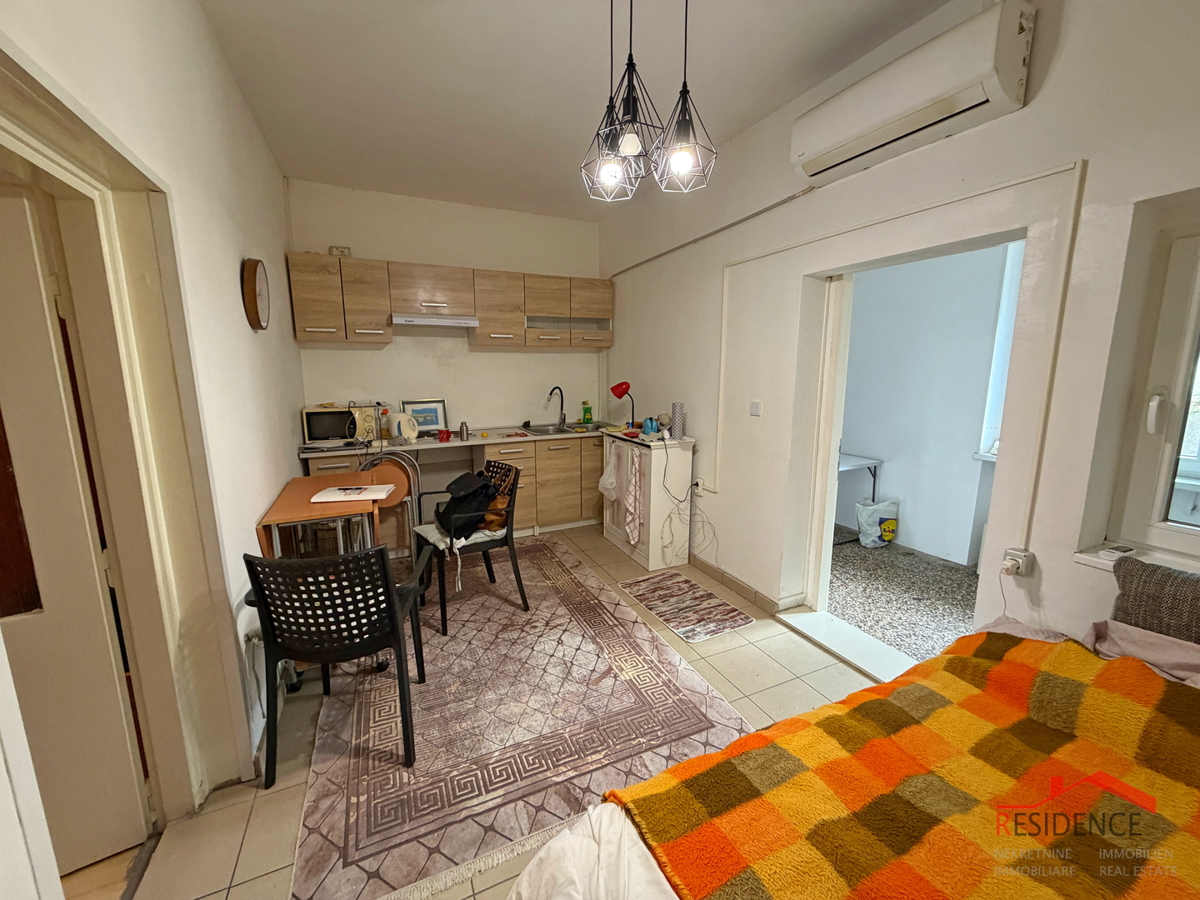 Pula, Stoja, 1. nadstropje