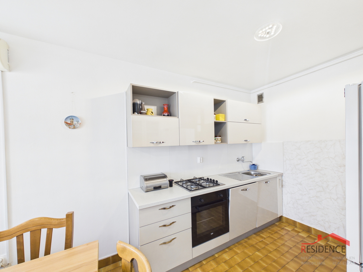 Šijana, lepo opremljeno stanovanje 53,38 m², ekskluzivna ponudba