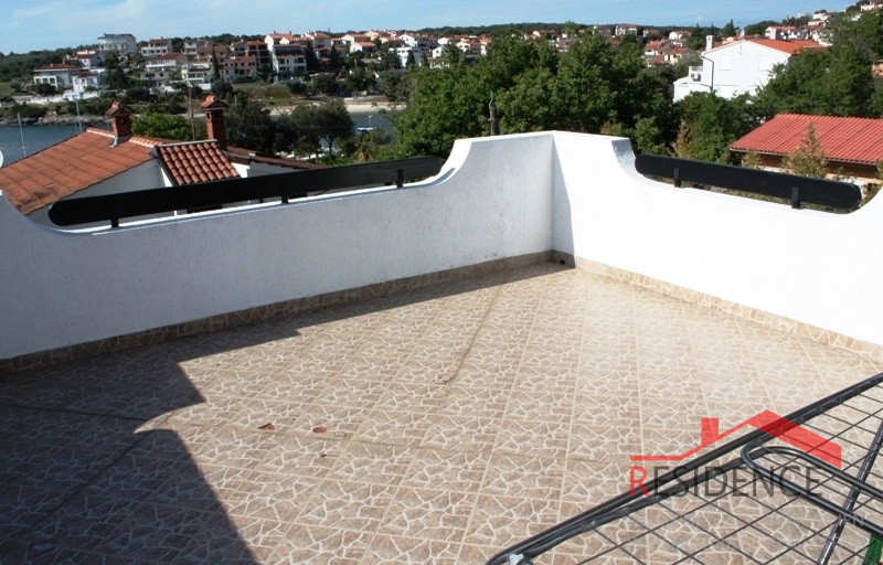 Peščeni zaliv, hiša s pogledom na morje