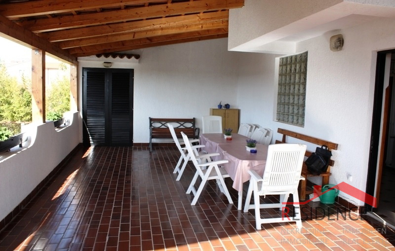 Peščeni zaliv, hiša s pogledom na morje