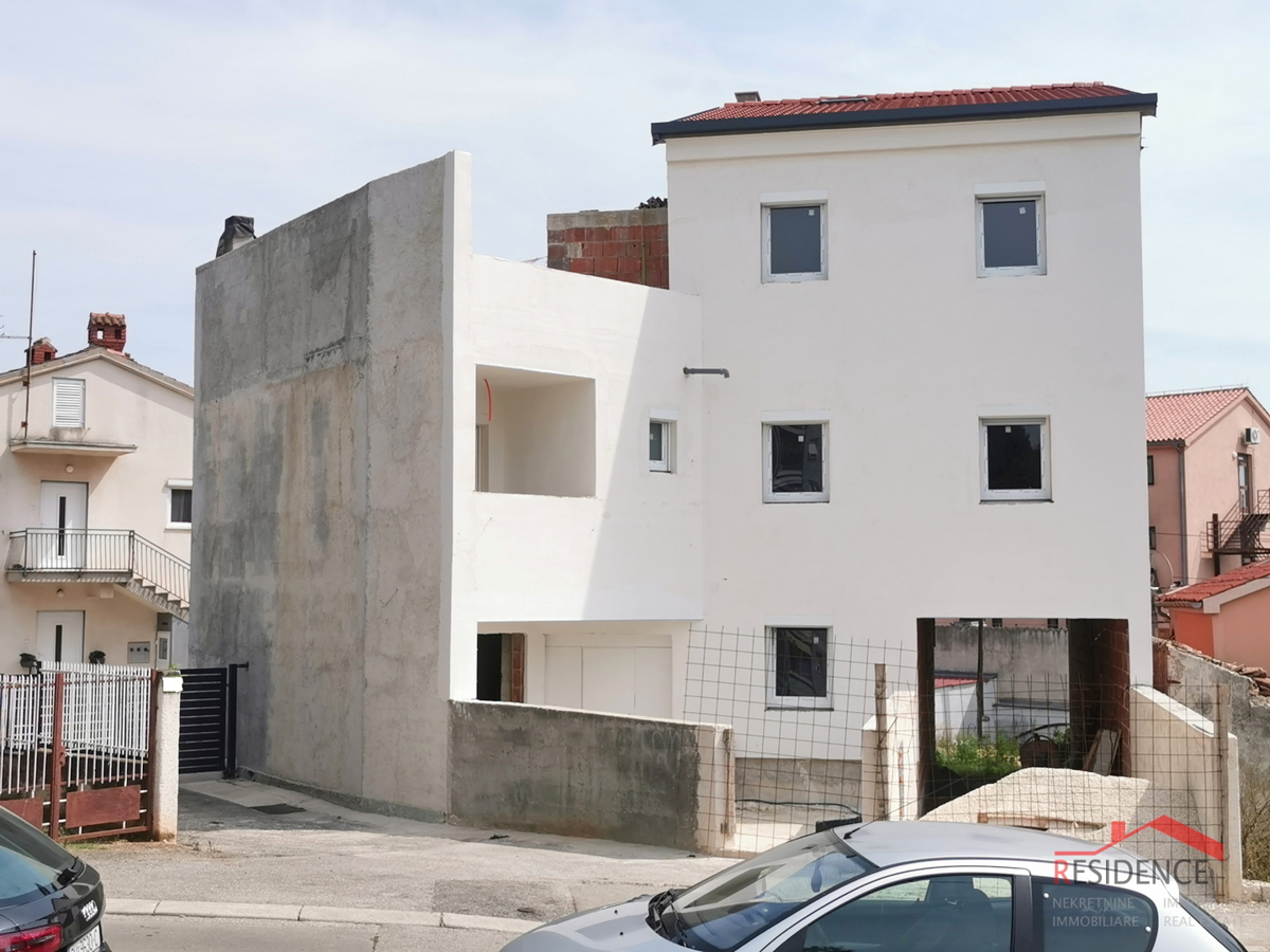 PULA-KAŠTANJER, DVOETAŽNO STANOVANJE, NOVOGRADNJA