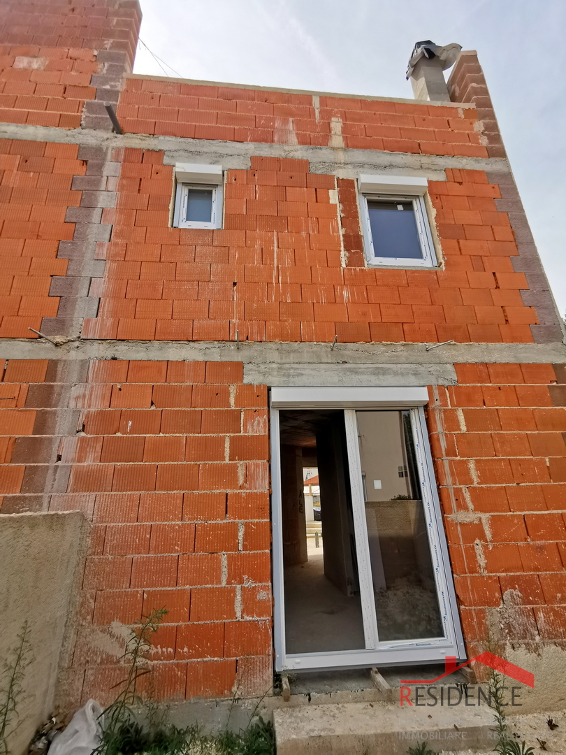 PULA-KAŠTANJER, DVOETAŽNO STANOVANJE, NOVOGRADNJA