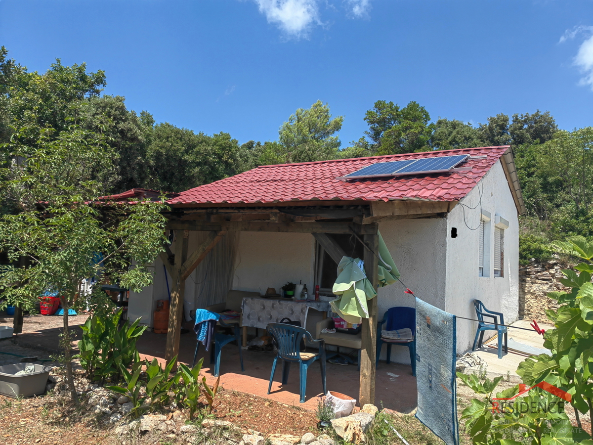 Kavran, samostojna hišica