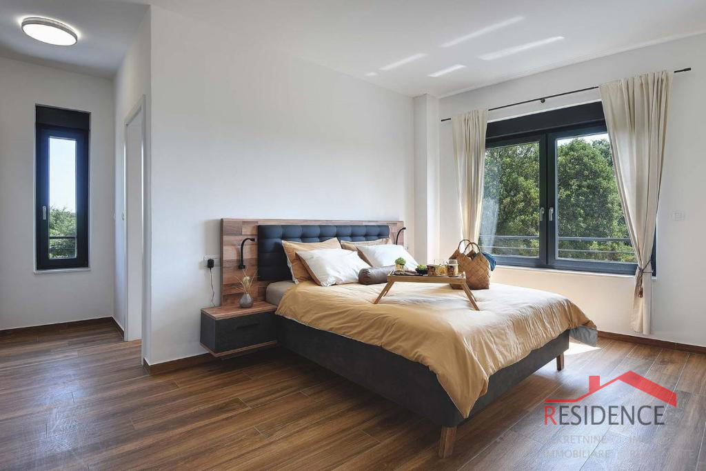 Jadreški, čudovita nova vila z bazenom