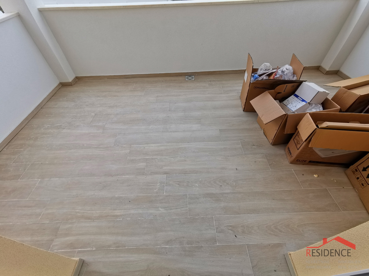 Medulin, stanovanje v Novogradnjah v drugem nadstropju, s pogledom na morje
