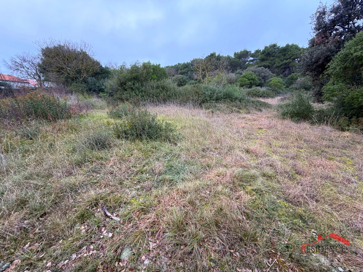 Pula, Štinjan, gradbeno zemljišče