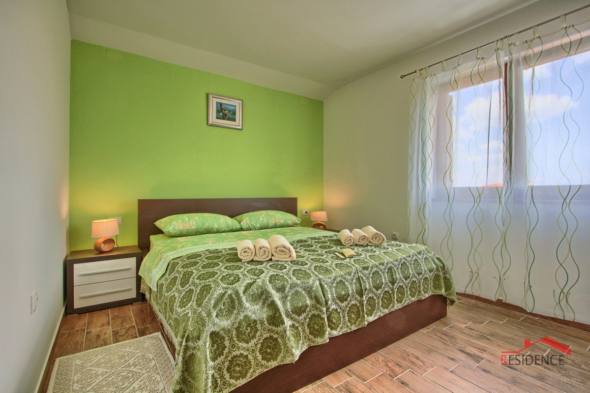 Štokovci, vila z bazenom, jacuzzijem