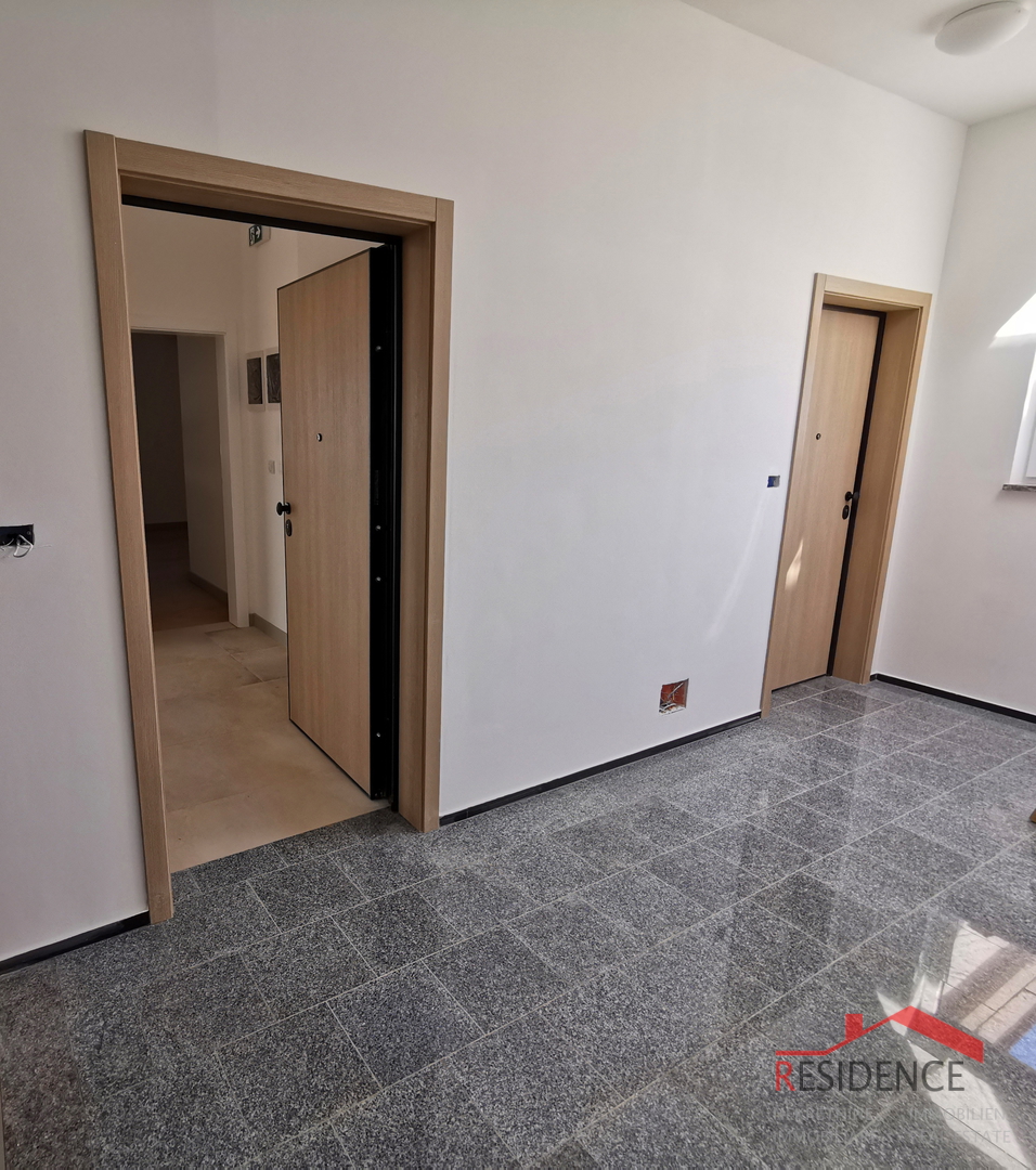 BANJOLE- VOLME, STANOVANJE V DRUGEM NADSTROPJU, NOVOGRADNJA, POGLED NA MORJE, GARAŽA