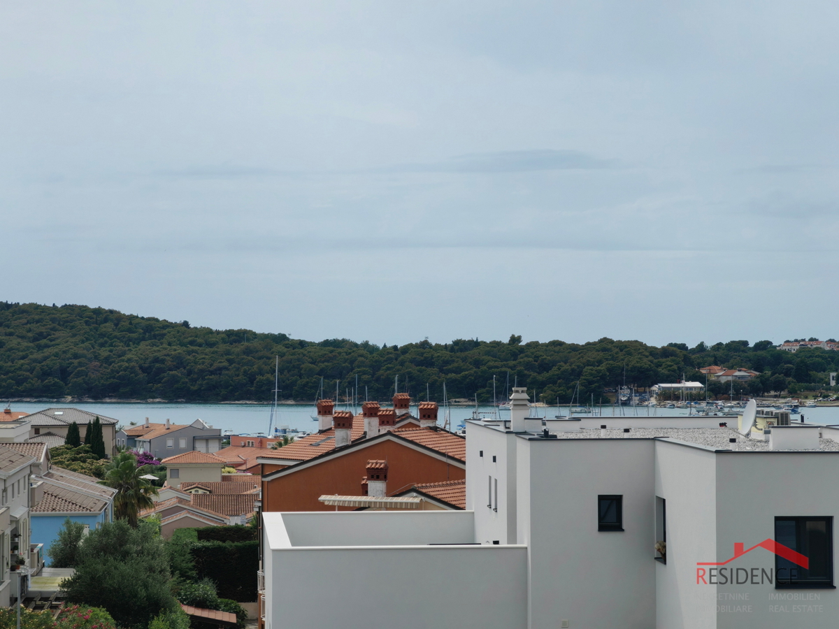 BANJOLE- VOLME, STANOVANJE V DRUGEM NADSTROPJU, NOVOGRADNJA, POGLED NA MORJE, GARAŽA
