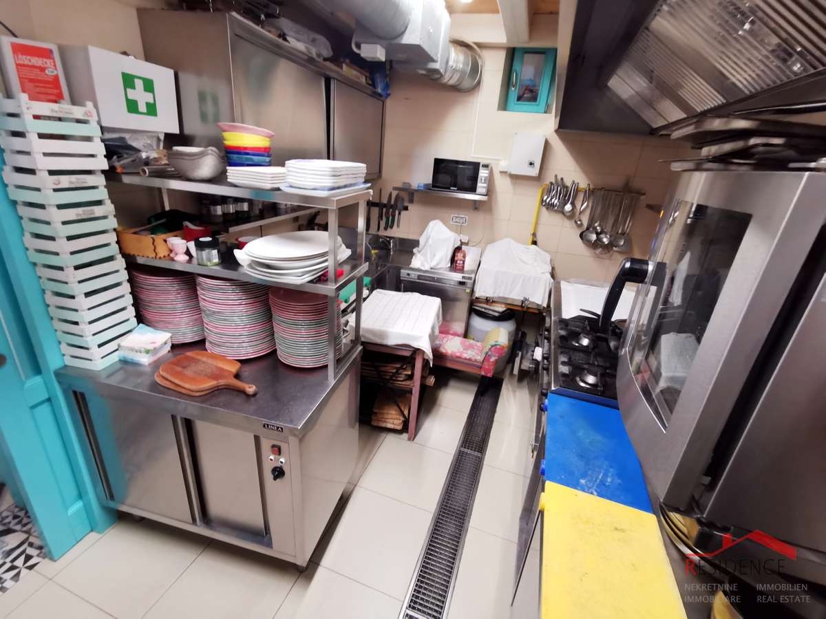 FAŽANA, MINI HOTEL Z OBČINSKE DEDIŠČINE, 100 METROV OD MORJA