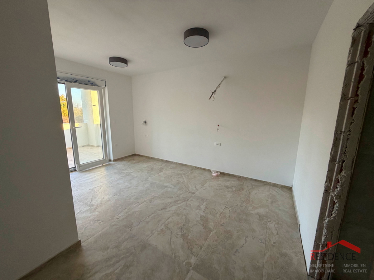 Pula, Loborika-okolica, dvojna hiša z bazenom