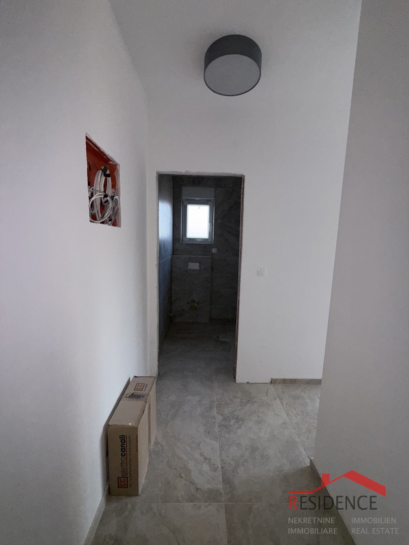 Pula, Loborika-okolica, dvojna hiša z bazenom