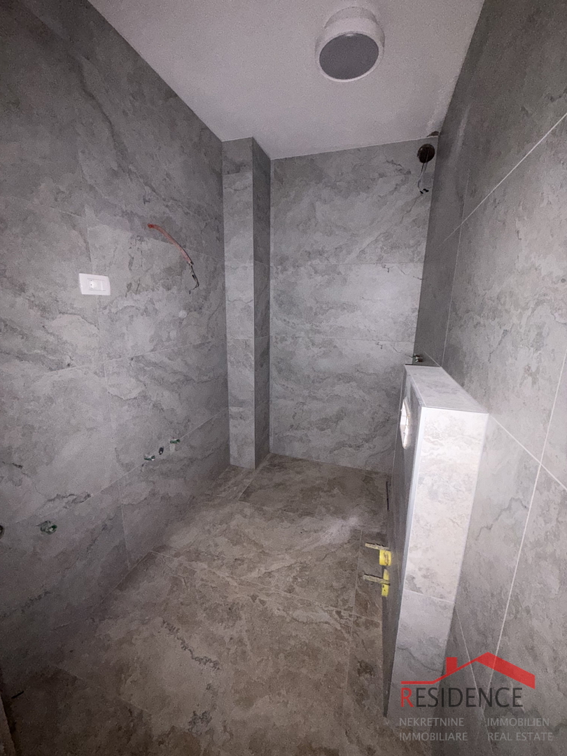 Pula, Loborika-okolica, dvojna hiša z bazenom