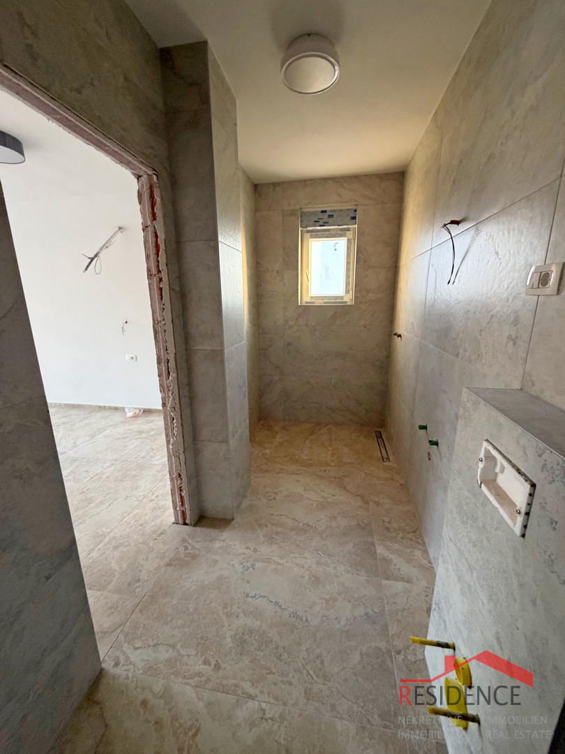 Pula, Loborika-okolica, dvojna hiša z bazenom