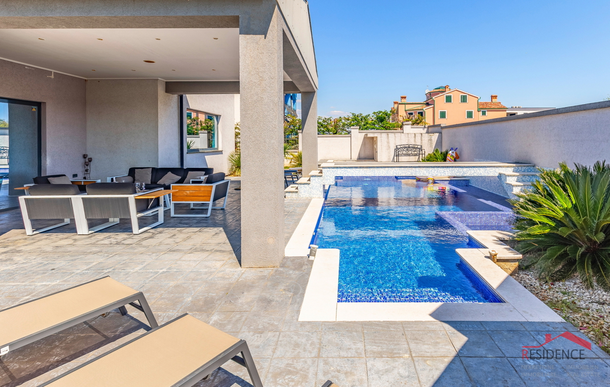 Banjole, luksuzna vila z bazenom, blizu morja in marine