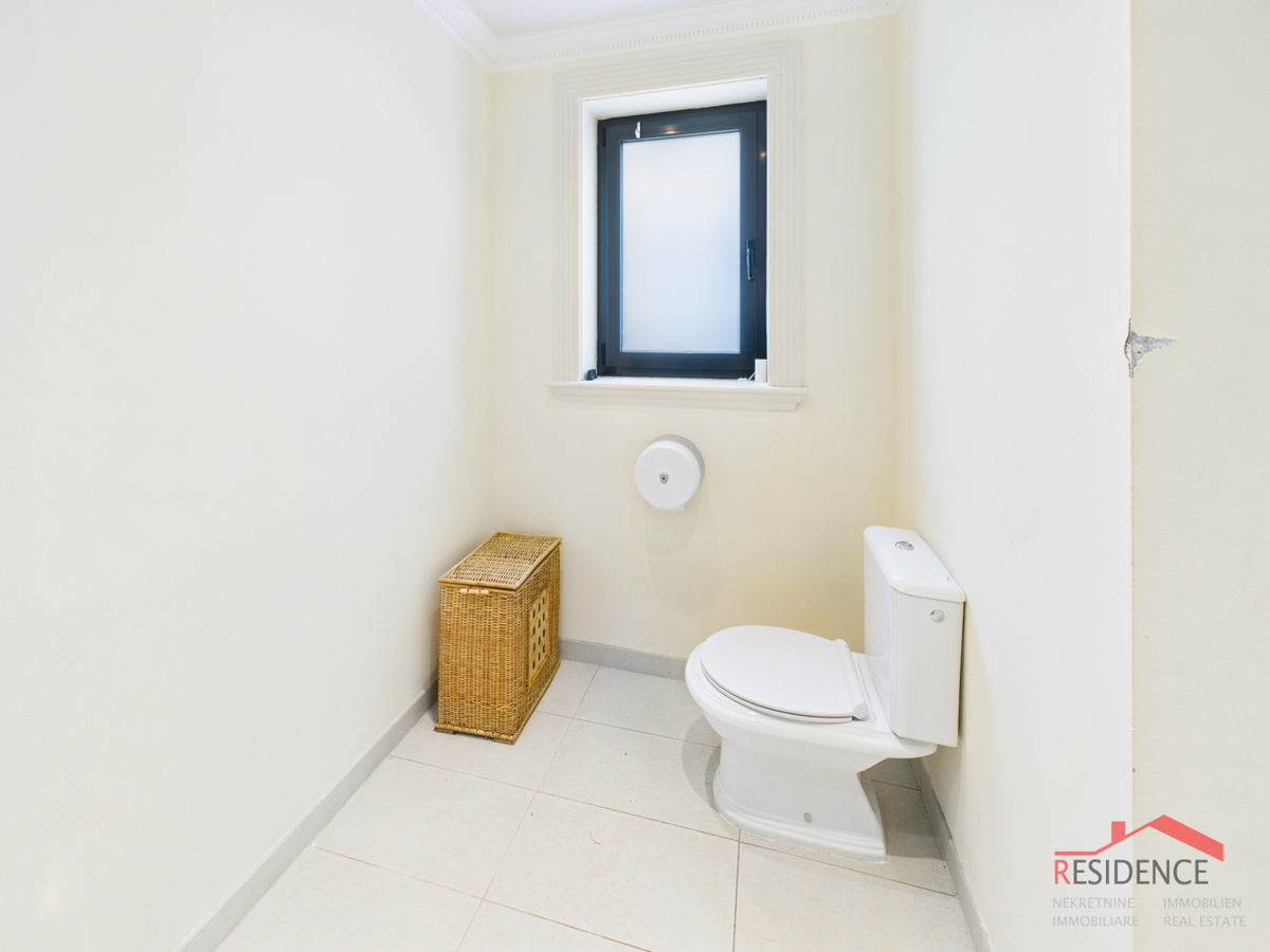 Banjole, luksuzna vila z bazenom, blizu morja in marine