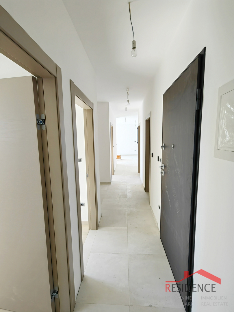 Pješčana uvala – novo stanovanje v 1. nadstropju s pogledom na morje, 101 m²