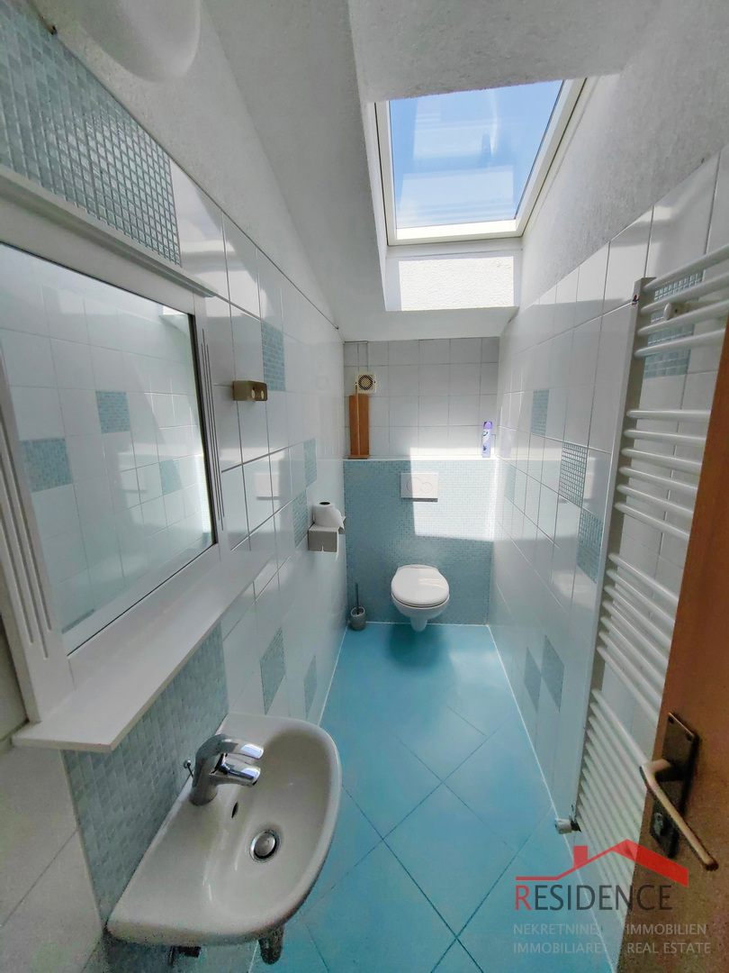 Vila z velikim posestvom, primerna za zdravstveni in wellness turizem - območje Svetvinčenta