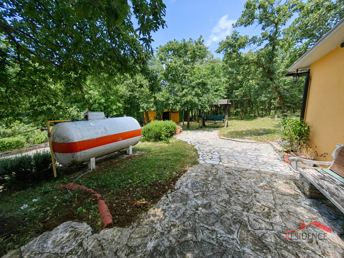 Vila z velikim posestvom, primerna za zdravstveni in wellness turizem - območje Svetvinčenta