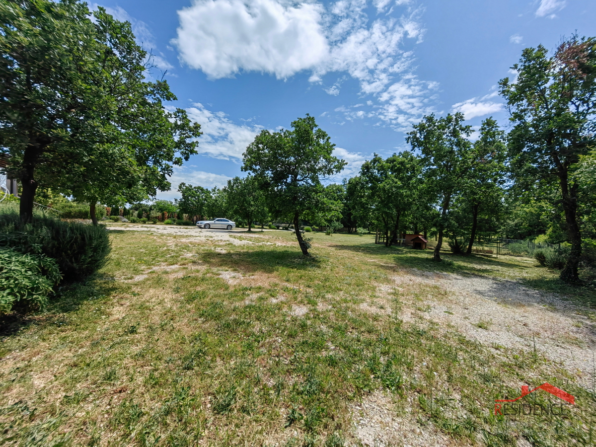 Vila z velikim posestvom, primerna za zdravstveni in wellness turizem - območje Svetvinčenta