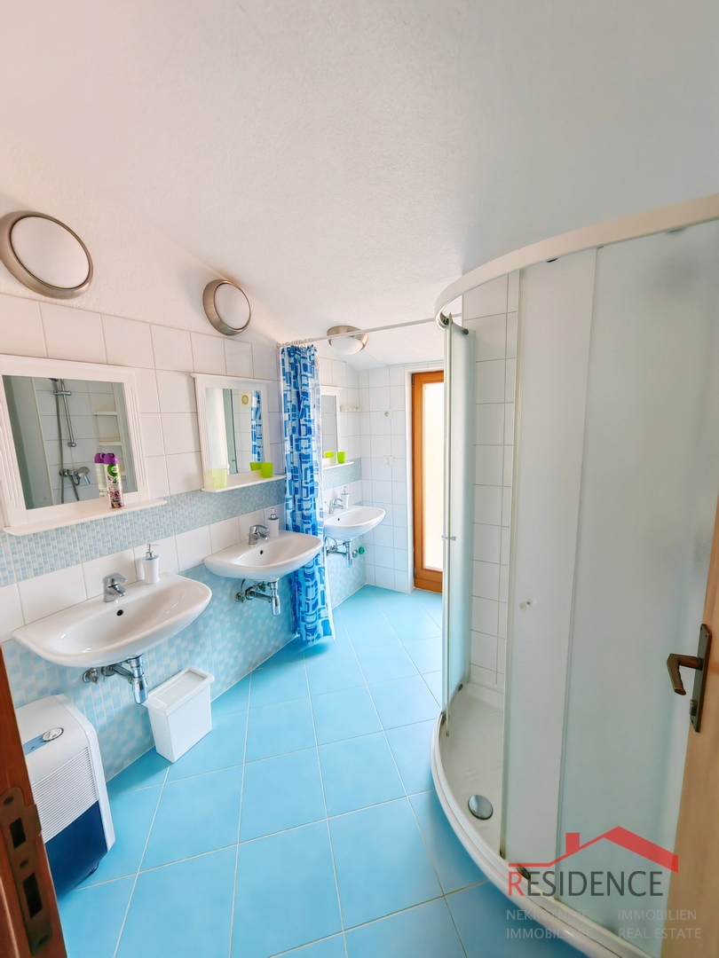 Vila z velikim posestvom, primerna za zdravstveni in wellness turizem - območje Svetvinčenta