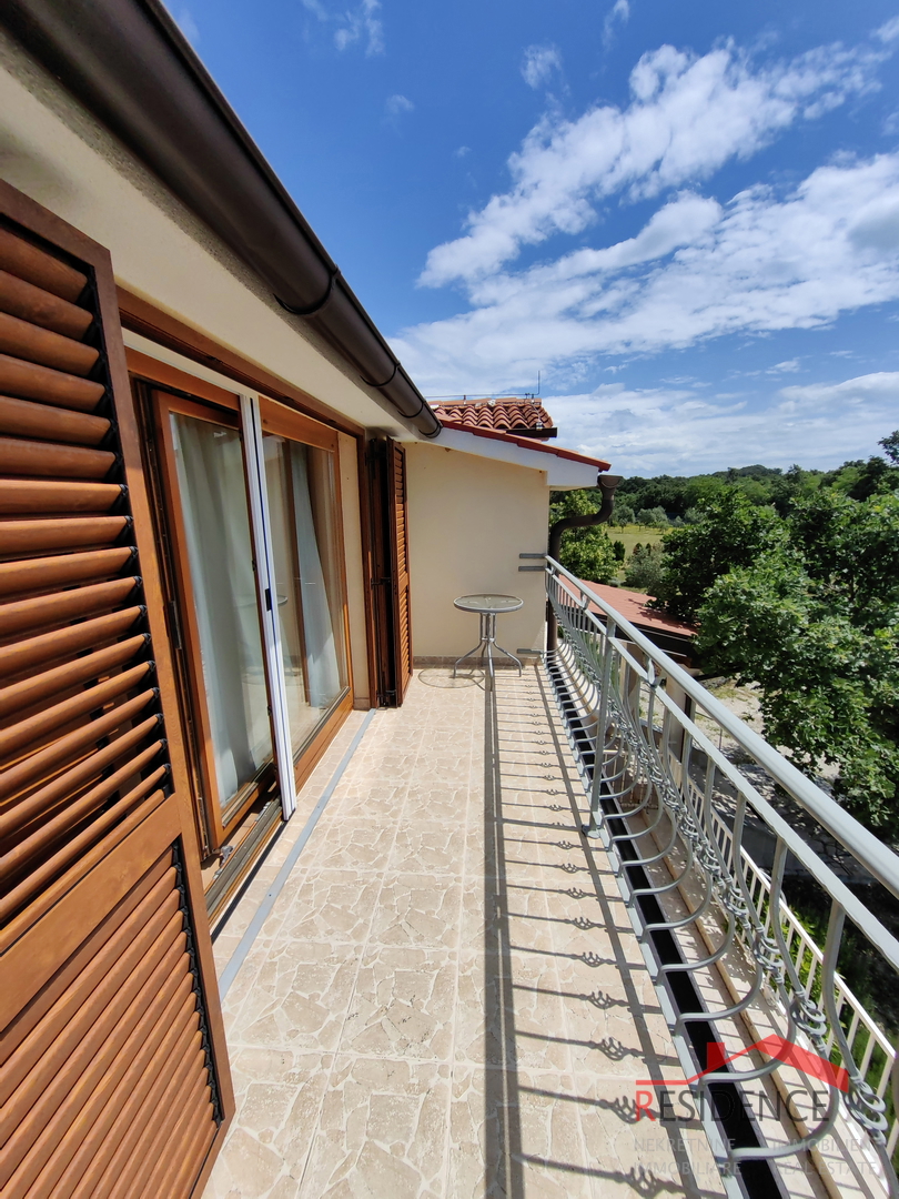 Vila z velikim posestvom, primerna za zdravstveni in wellness turizem - območje Svetvinčenta