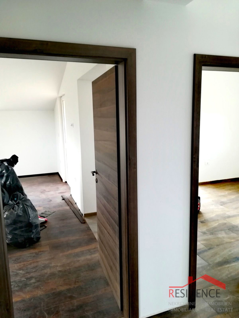 PULA - FONDOLE, SAMOSTOJNA HIŠA S POGLEDOM NA MORJE