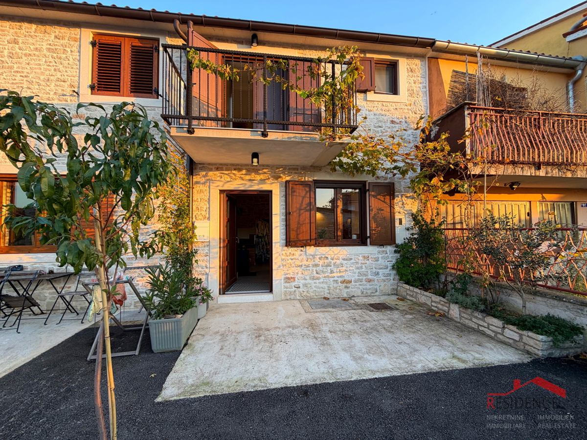 Peroj, kamnita hiša v vrsti, Ekskluzivna prodaja