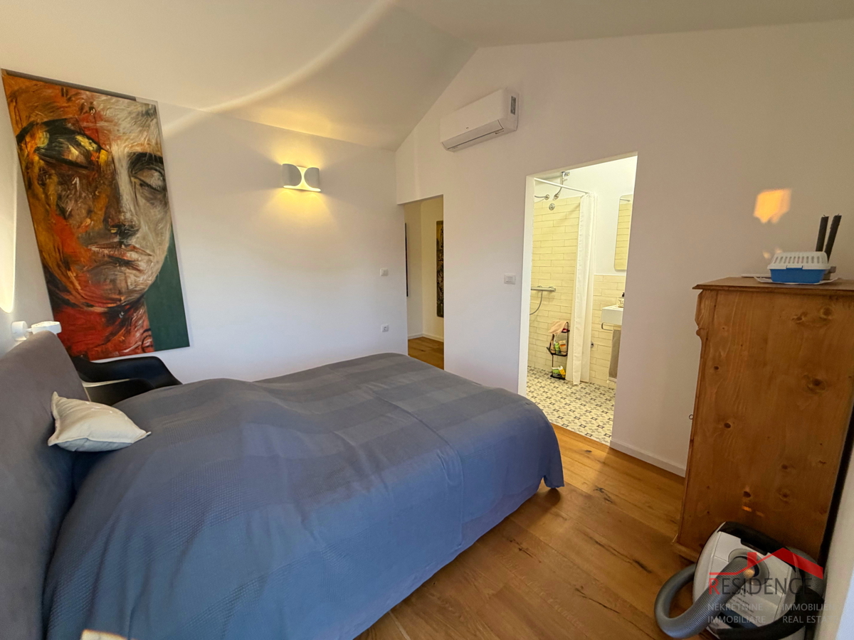 Peroj, kamnita hiša v vrsti, Ekskluzivna prodaja