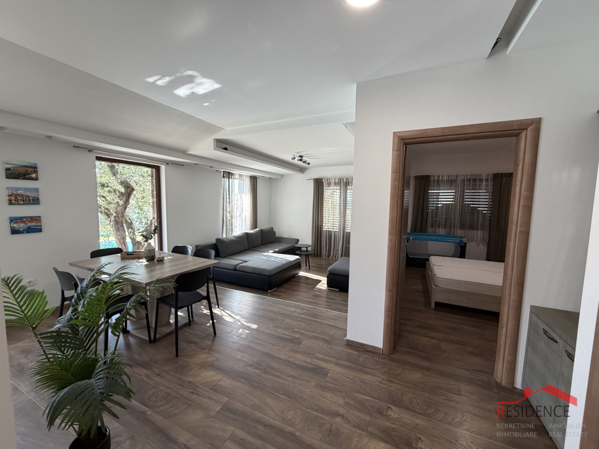 Šikići, enodružinska hiša z bazenom, Ekskluzivna prodaja