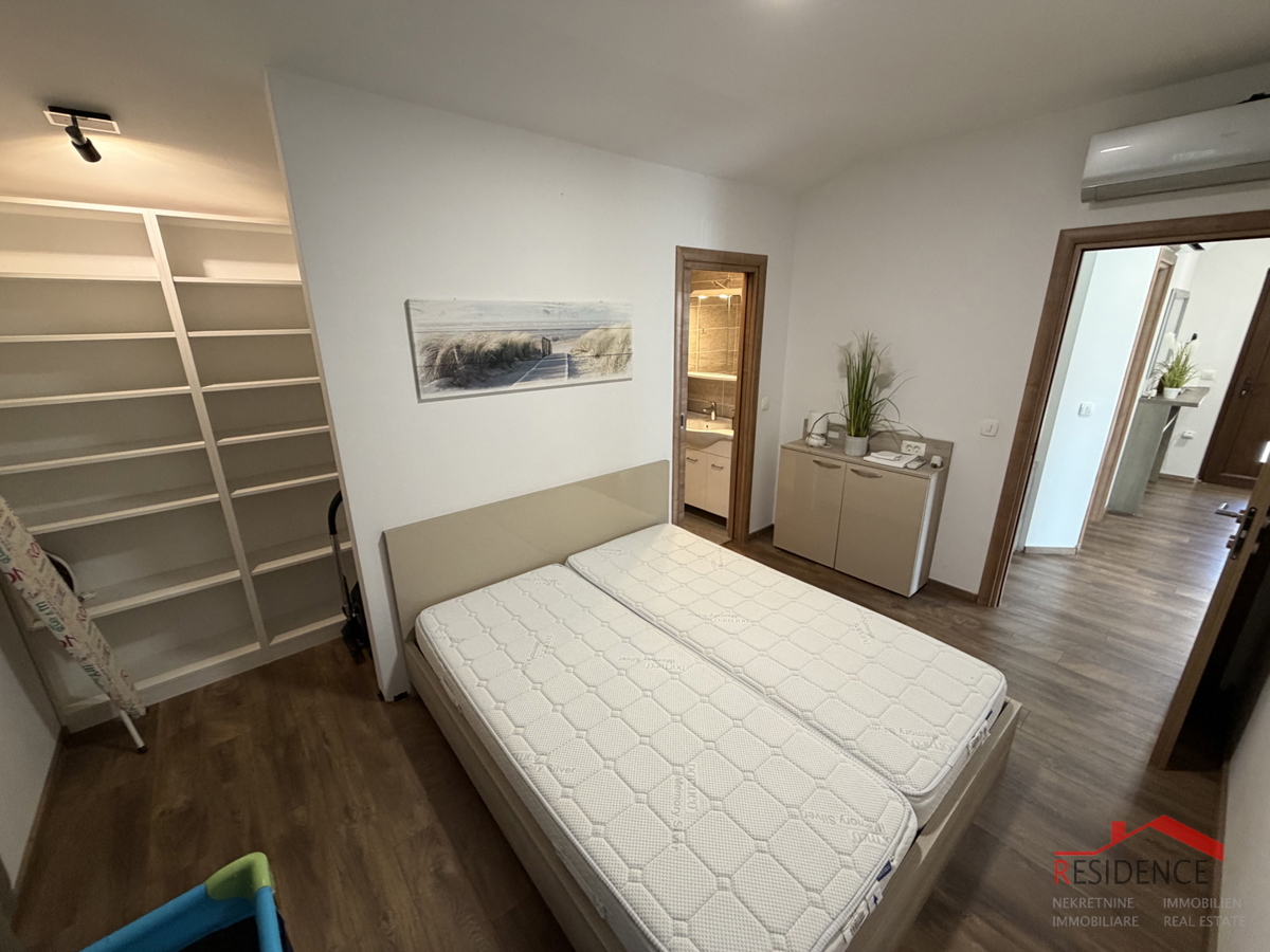 Šikići, enodružinska hiša z bazenom, Ekskluzivna prodaja