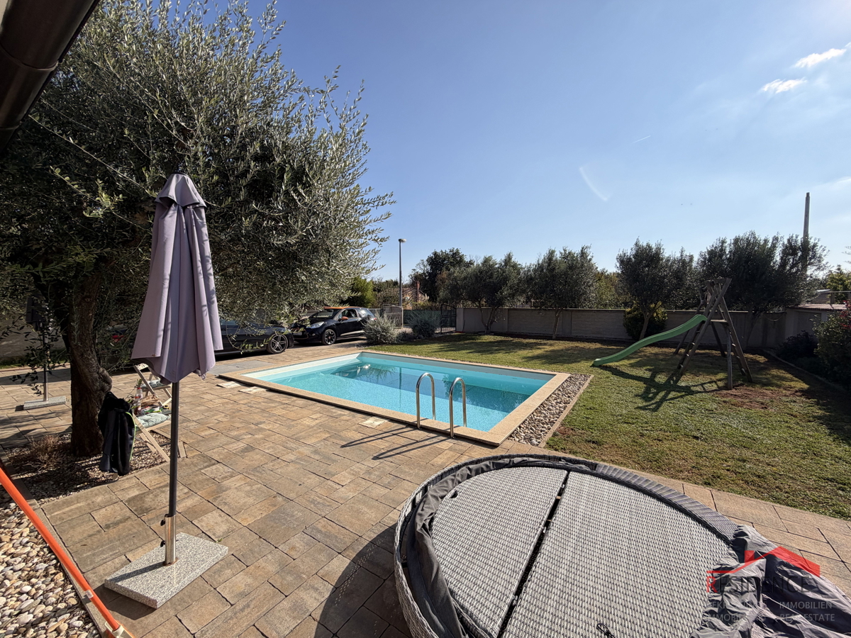 Šikići, enodružinska hiša z bazenom, Ekskluzivna prodaja