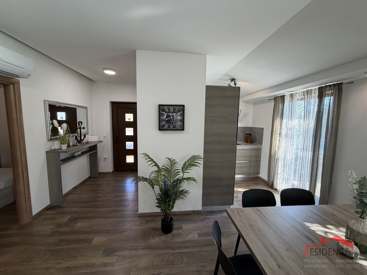 Šikići, enodružinska hiša z bazenom, Ekskluzivna prodaja