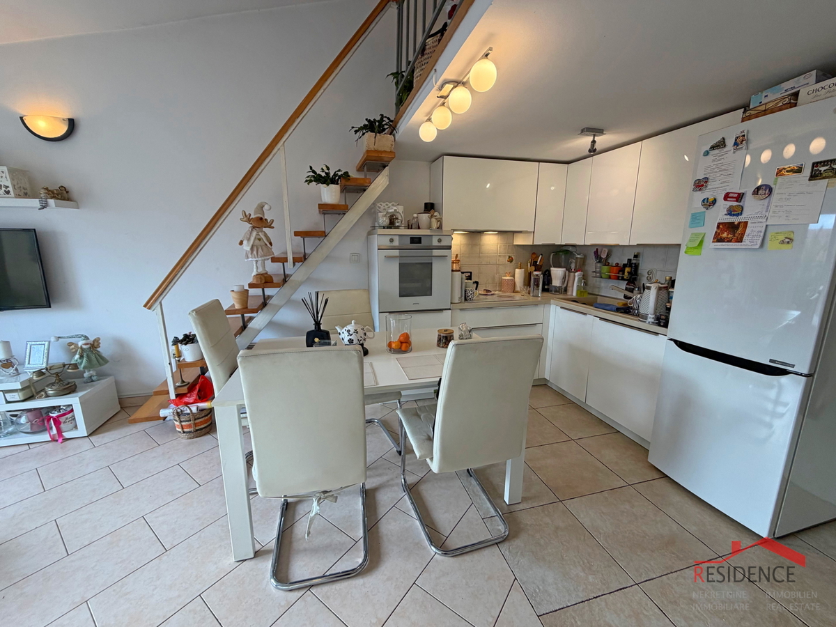 Pula, Gregovica, stanovanje v 2. nadstropju, 2 spalnici