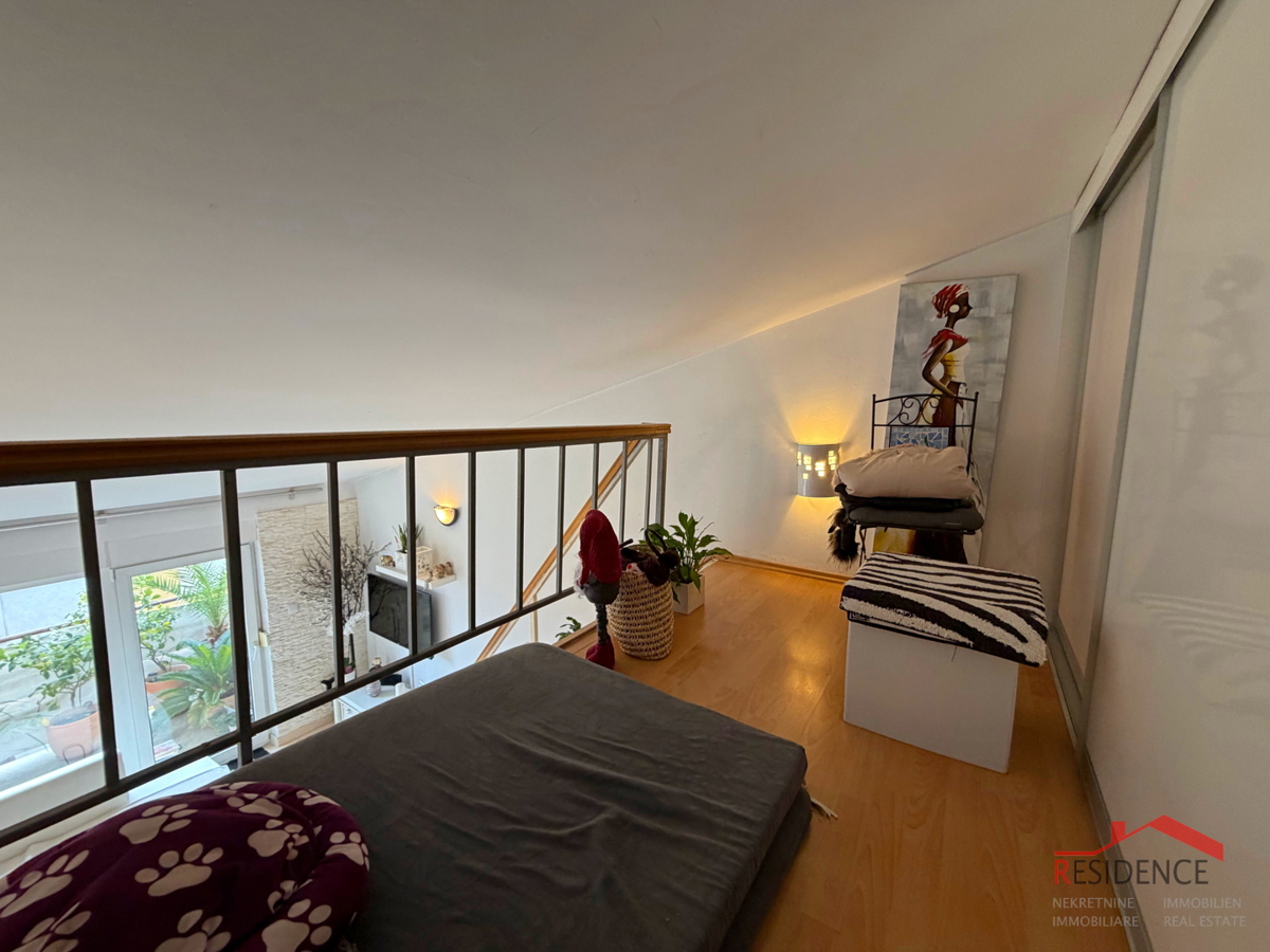 Pula, Gregovica, stanovanje v 2. nadstropju, 2 spalnici